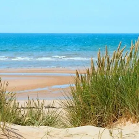 Holiday home Charmante Maison Oleronnaise Aloceane